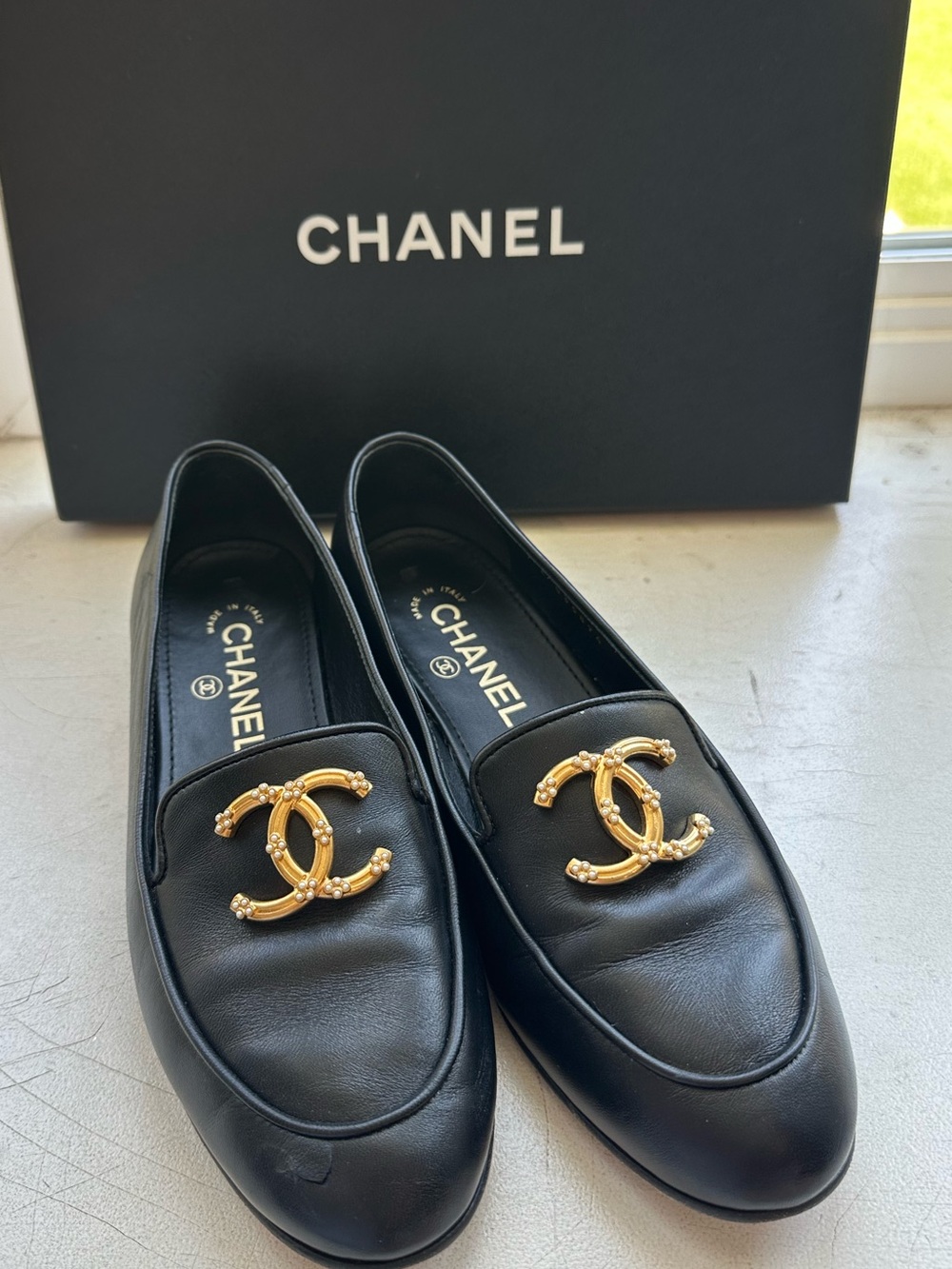 CHANEL Black Leather Loafers with Gold and Pearl CC